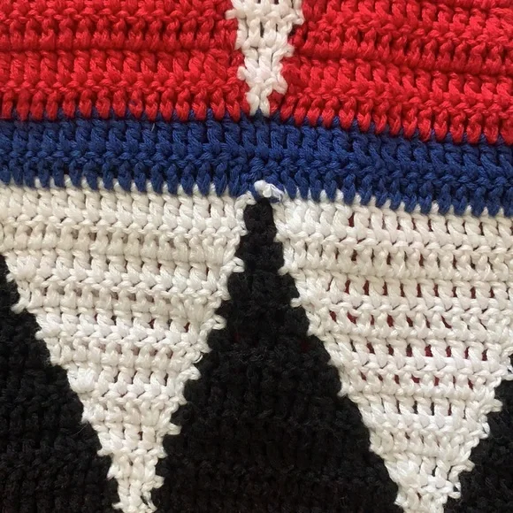 ASOS crochet top 8 preowned - Picture 4 of 15